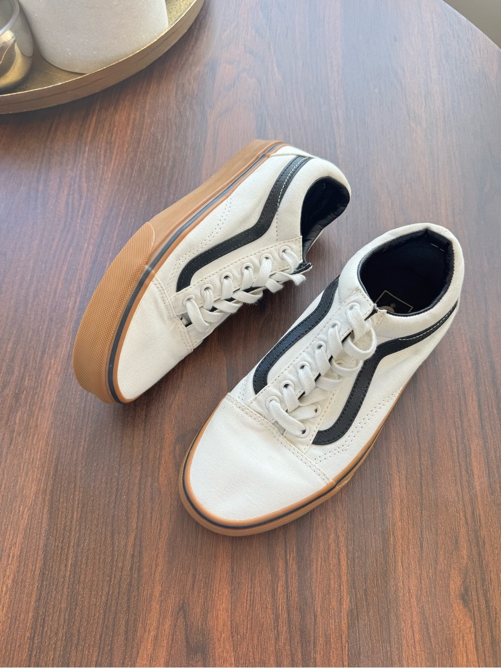 Vans Men's White Canvas Low-Top Sneakers with Black Accent and Gum Sole